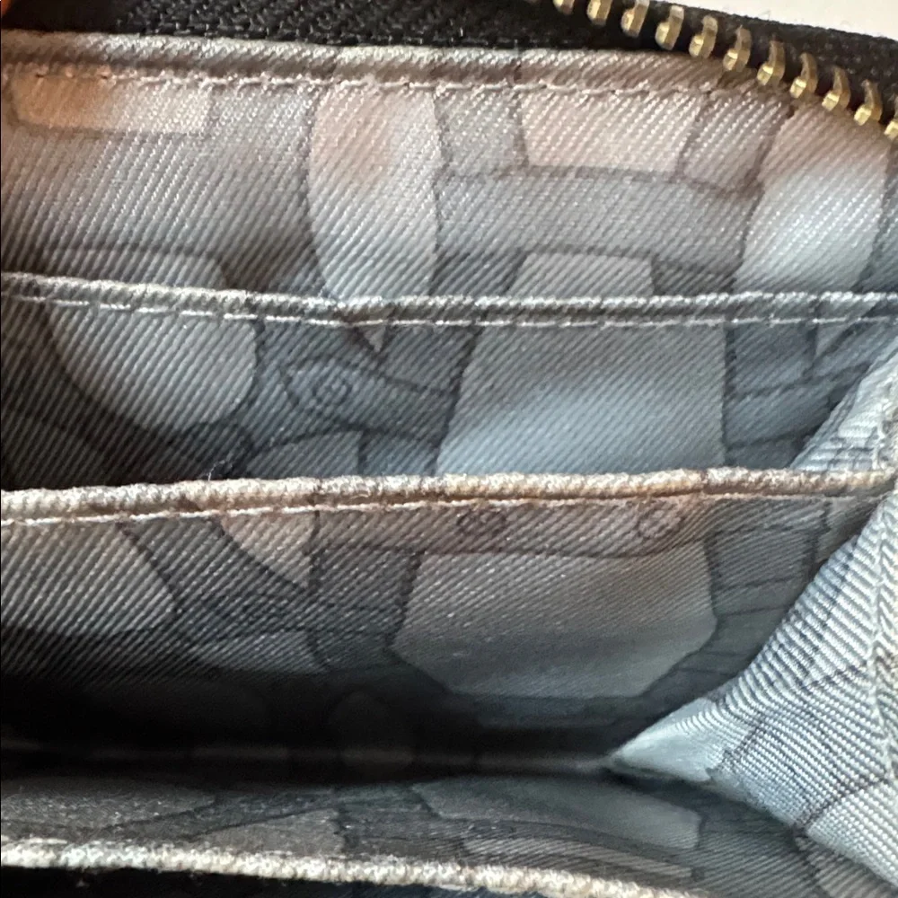 Aimee Kesterberg zip-around leather wallet, 4 x 4.5